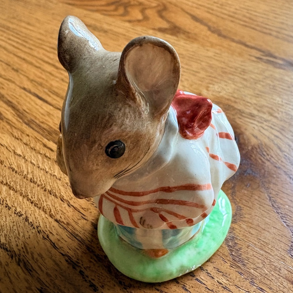 Beswick England old- 1948 Mrs Tittlemouse Beatrix Potter nursery figurine - Picture 3 of 12
